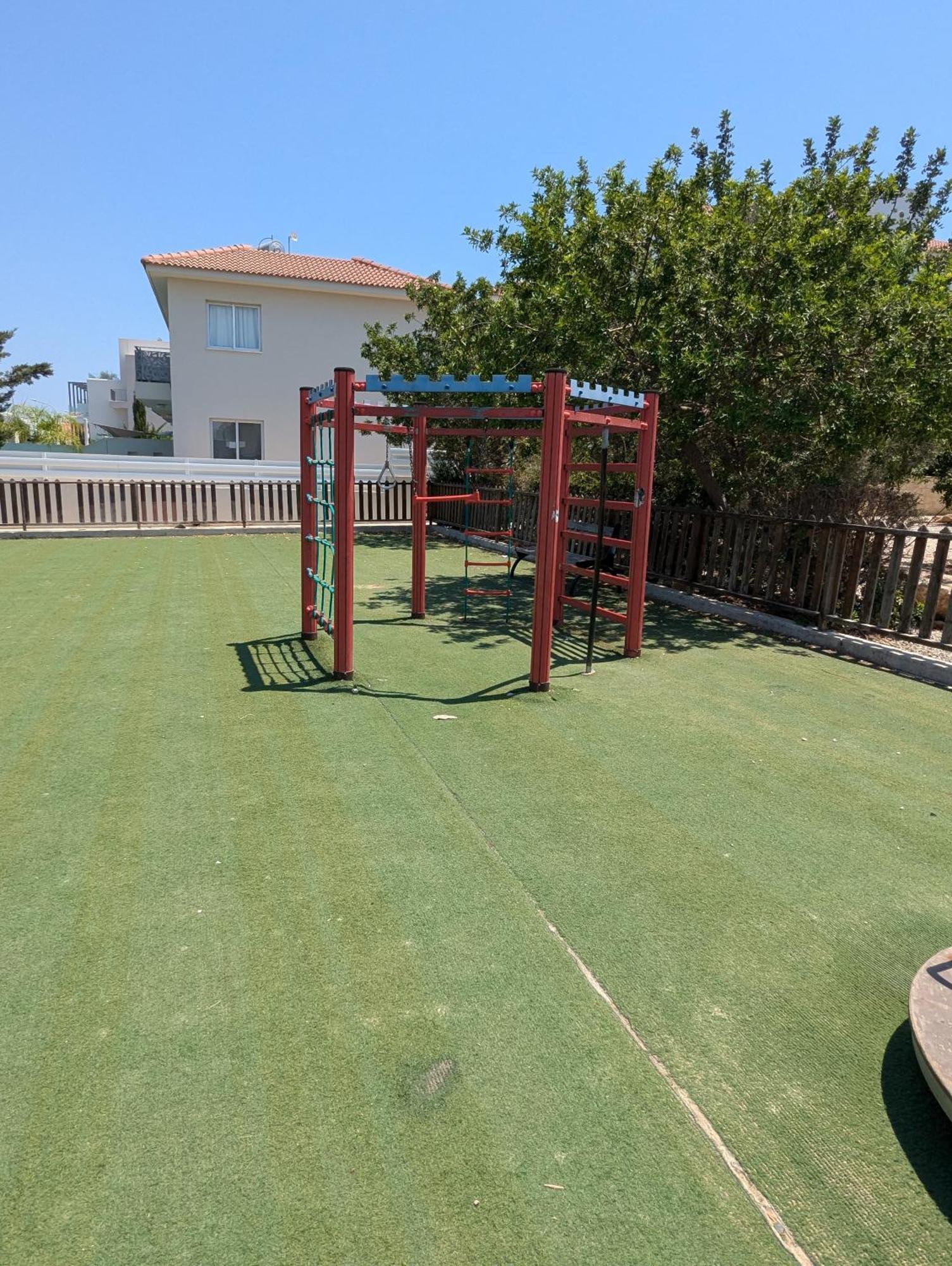 Kapparis Apartment Mythical Sands Protaras Bagian luar foto